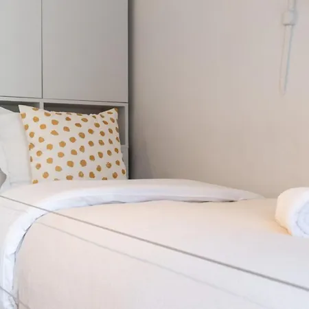 Hypercentre/railway Stations -nice Lille