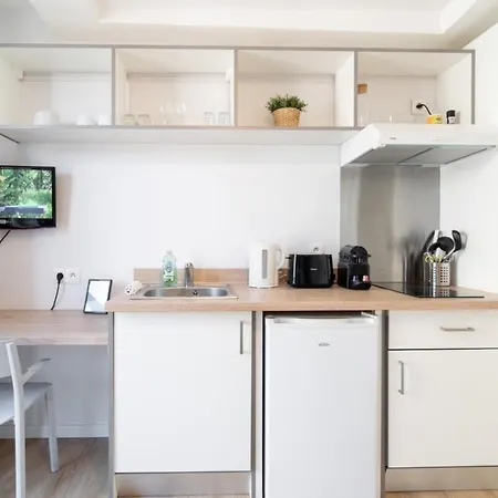 Hypercentre/railway Stations -nice Apartamento *