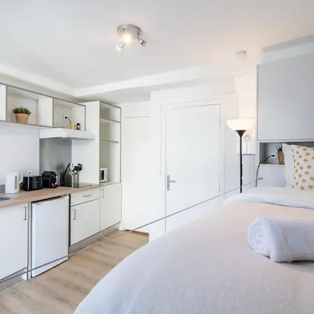 Hypercentre/railway Stations -nice