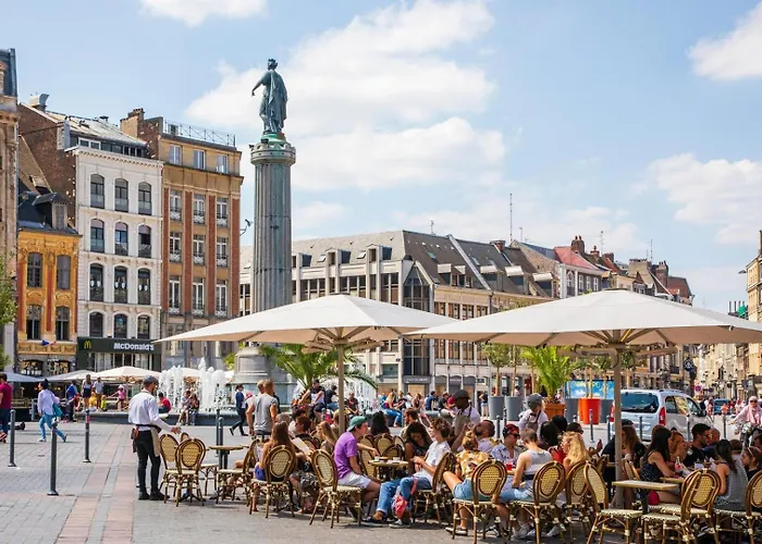 Hypercentre/railway Stations -nice *